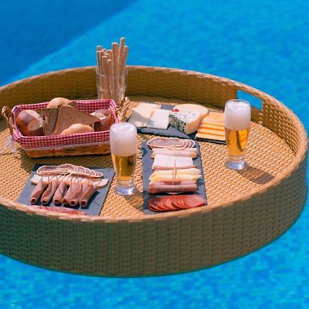 Villa Olympia Vip Dhráfi 외부 사진