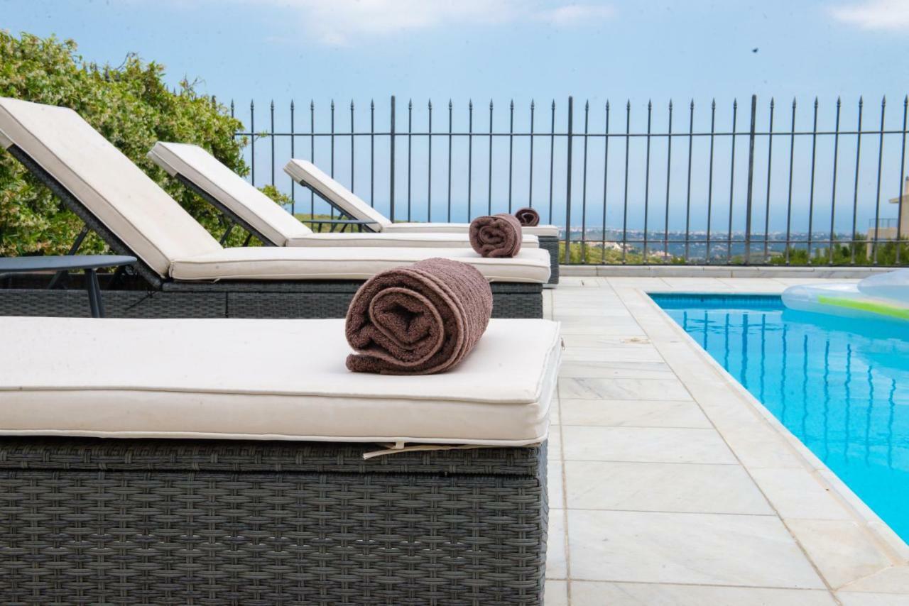 Villa Olympia Vip Dhráfi 외부 사진