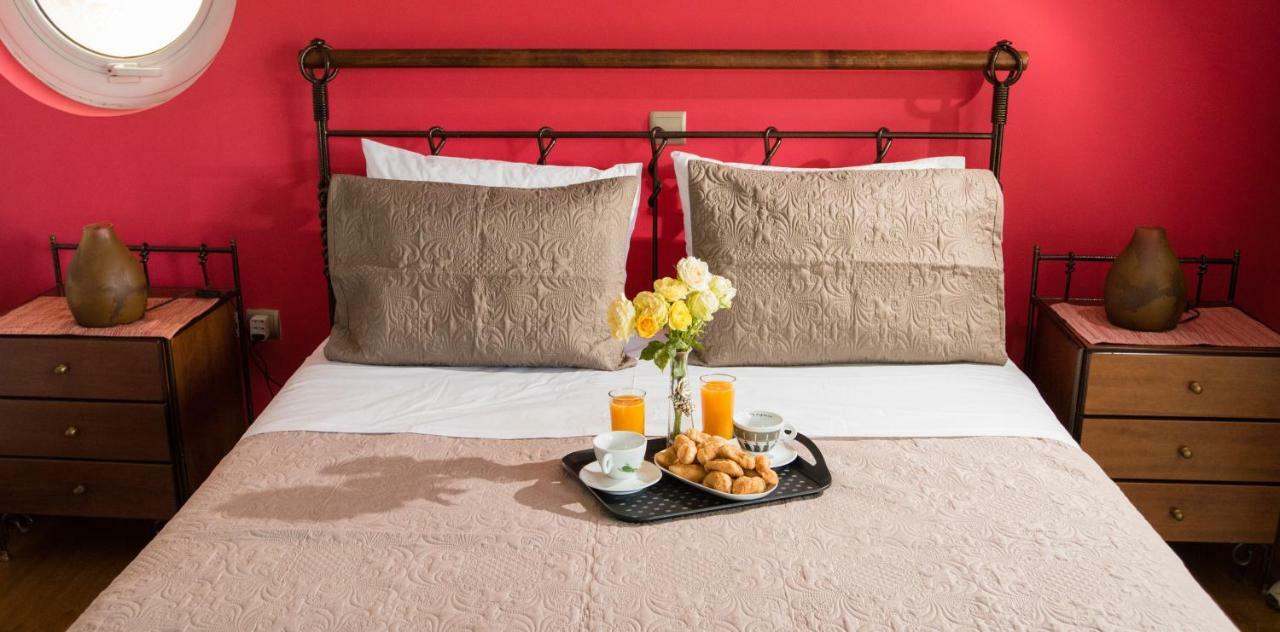 Villa Olympia Vip Dhráfi 외부 사진