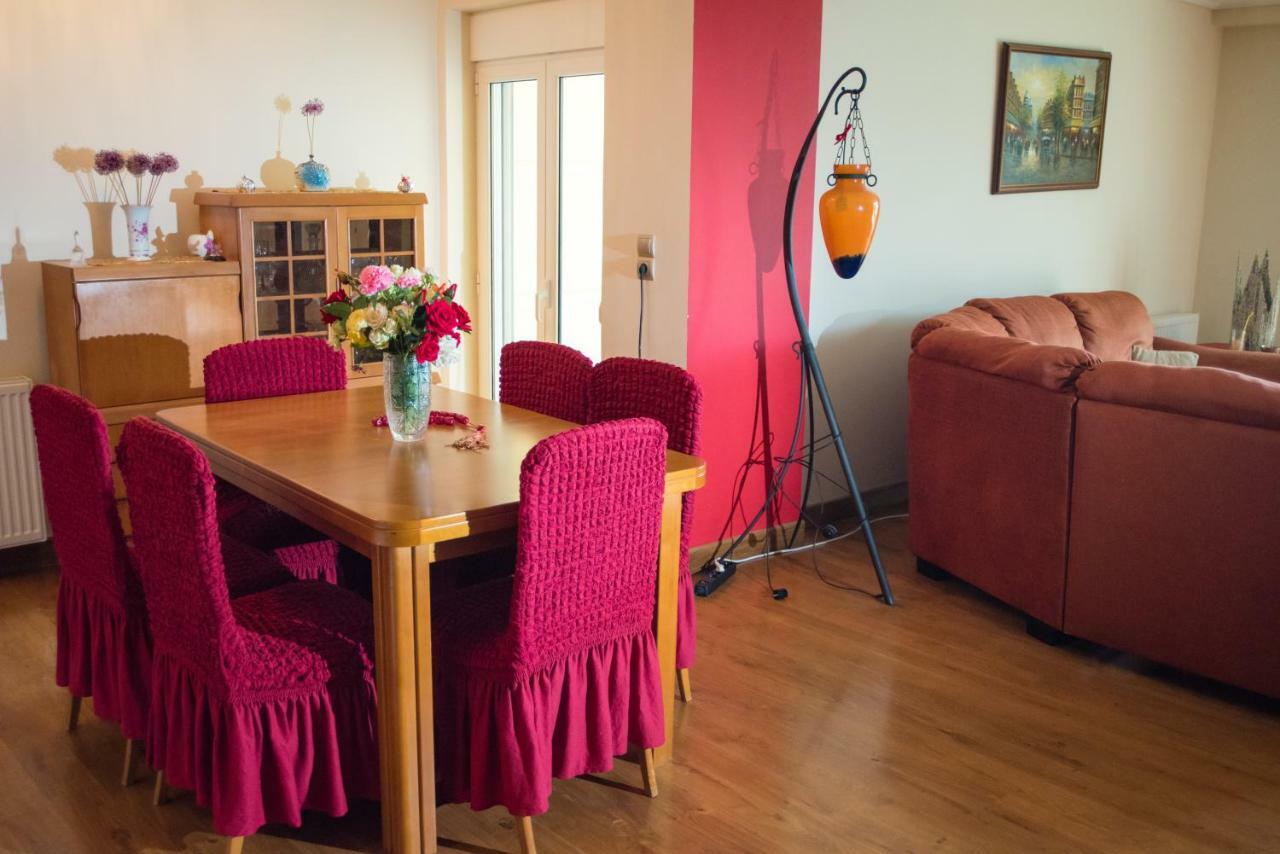 Villa Olympia Vip Dhráfi 외부 사진